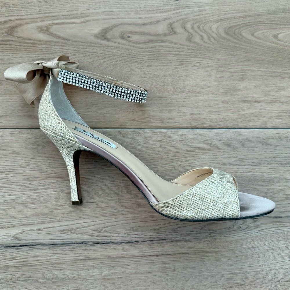Nina Champagne Heels Size 10